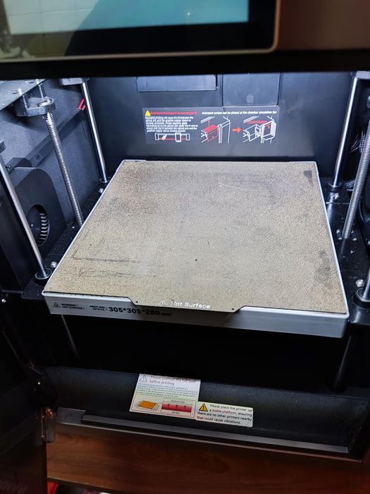 Професионален 3D принтер QIDI PLUS 4 на 700 часа - отопляема камера