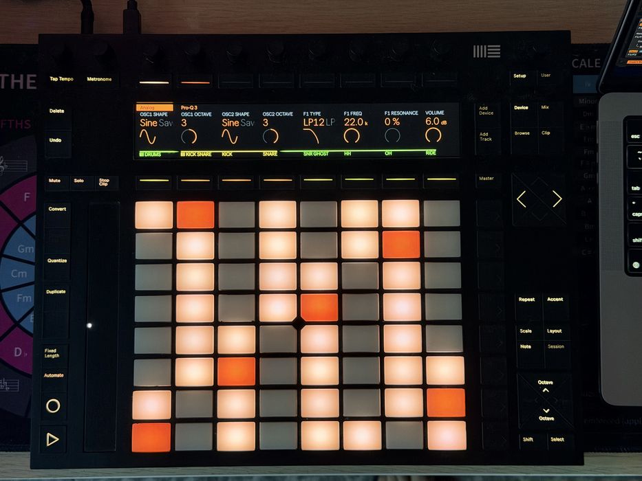 Ableton Push 2 MIDI контроллер