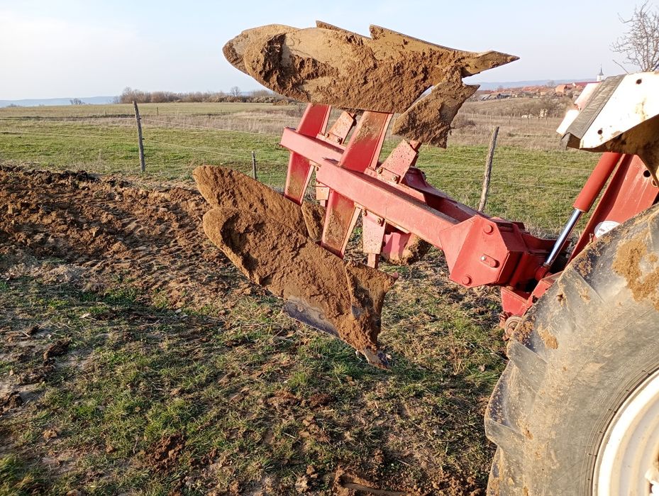 Plug reversibil 2 3 brazde Huard Naud