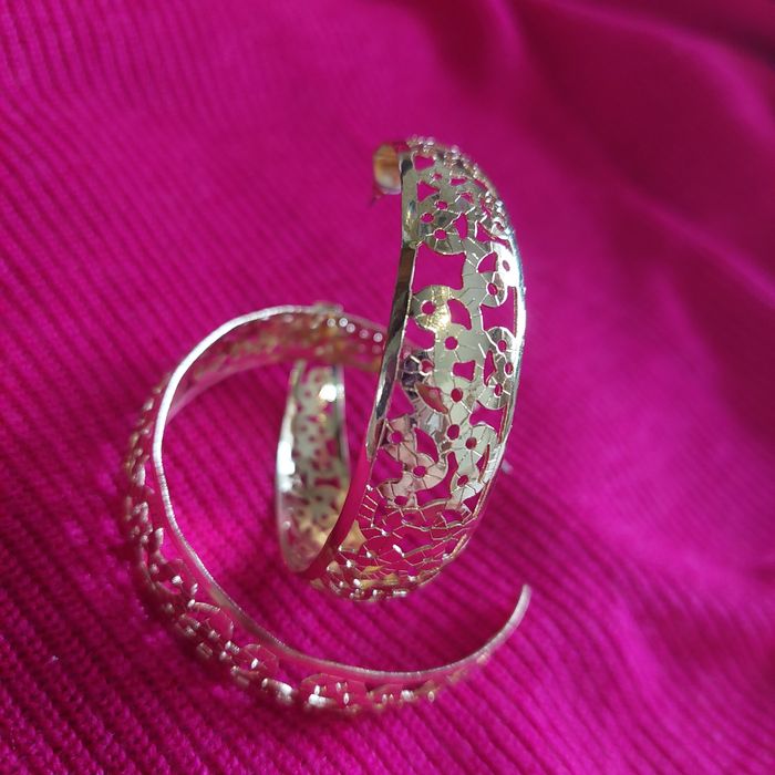 Продам новые серьги