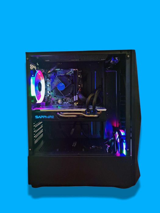 Intel Xeon 1220 v3( i5 4590), 16 gb RAM, SSD+HDD 500, AMD RX 570