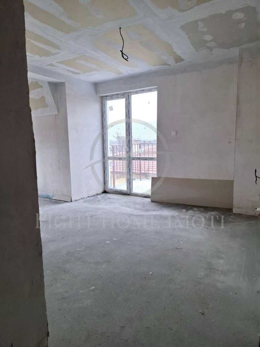 Продава се Двустаен апартамент в Пловдив, Коматево - 56 кв.м за 1384 €/кв.м - Снимка #3