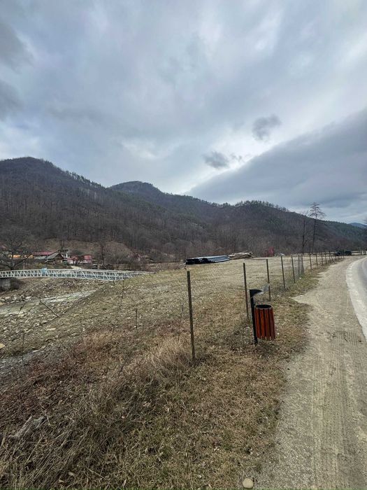 Unic in zona - Teren intravilan DREPT 3300 mp , DN10 , SIRIU