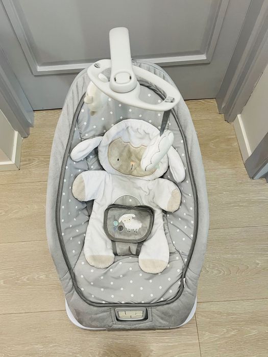Sezlong balansoar, Cuddle Lamb, Ingenuity