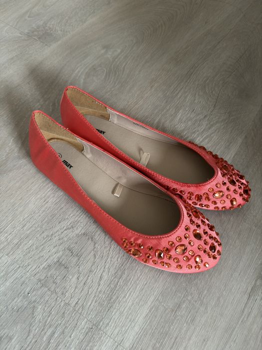 Продам балетки 42 размер