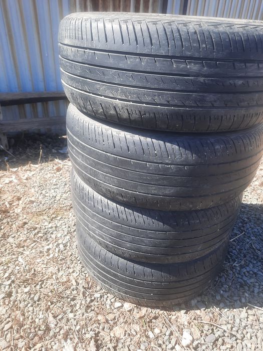 Продам шины на 17.