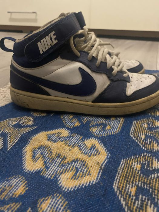 Adidasi nike albastri