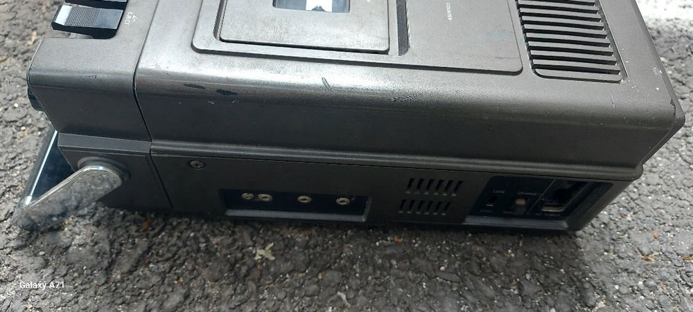 Mini TV - Radio - Casetă BROKSONIC