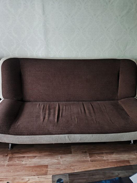Продам диван и кресло