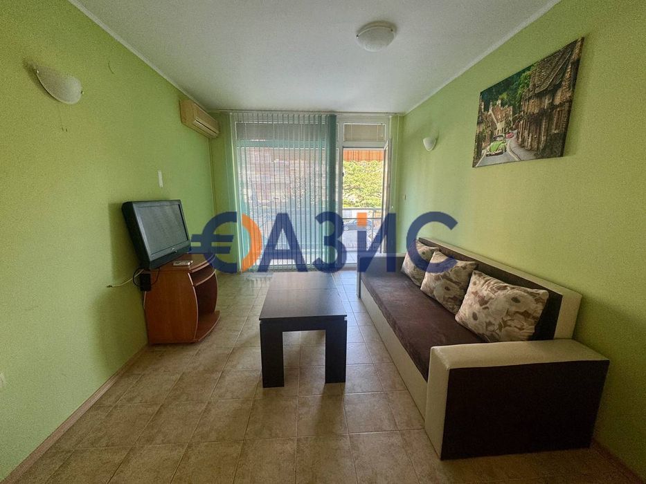 Продава се Четиристаен апартамент в к.к. Слънчев бряг - 75 кв.м за 544 €/кв.м - Снимка #2
