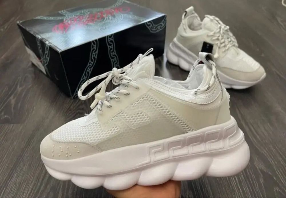 Versace Chain Reaction
