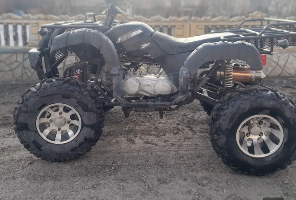 квадроцикл,250куб