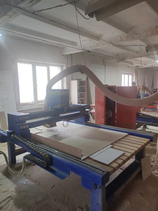 Фрезерный станок с ЧПУ