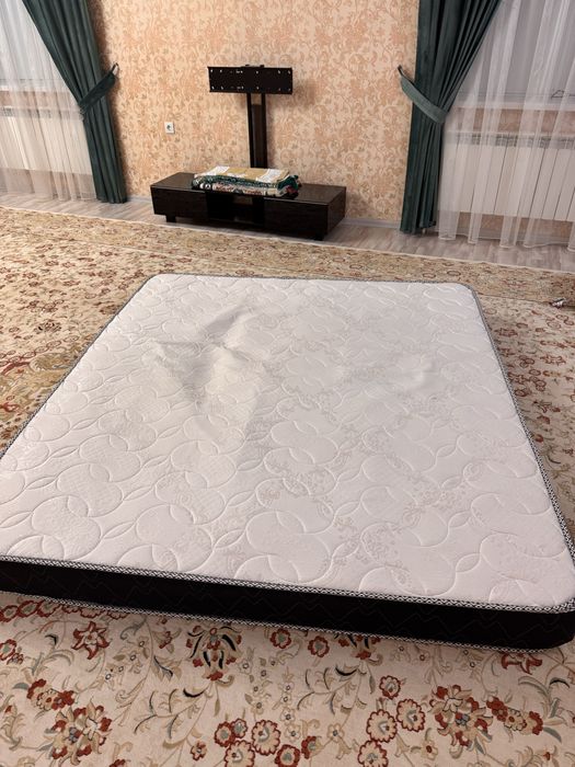 Продается матрас ортопедический