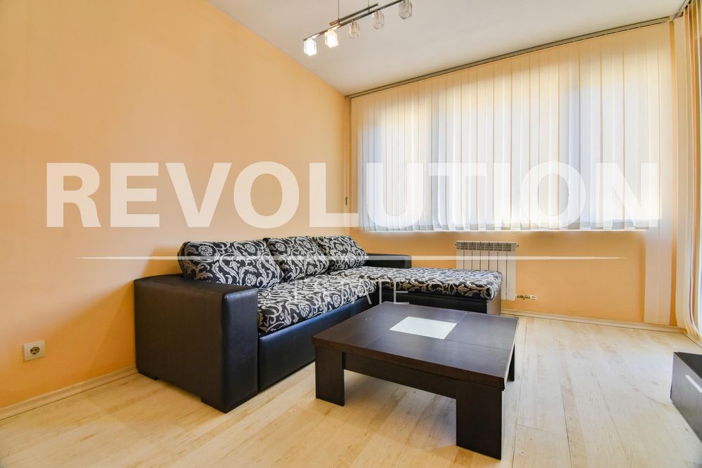 Дава се под наем Двустаен апартамент в София, Гоце Делчев - 75 кв.м за 800 € - Снимка #1