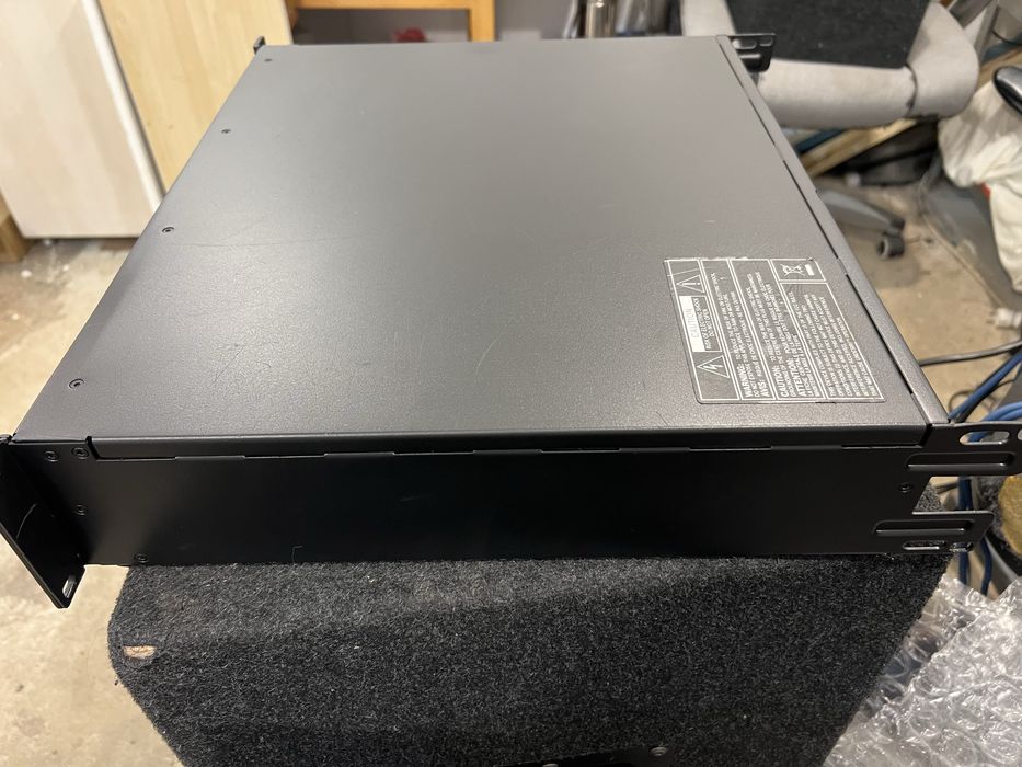 Усилвател Electro Voice Q1212