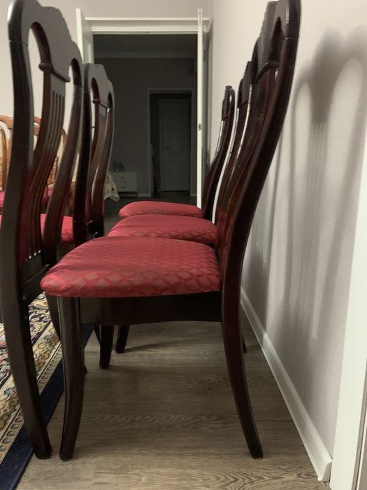 Стулья продаются