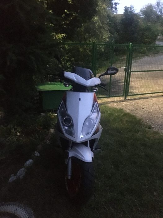 Vand/schimb scuter ride omen