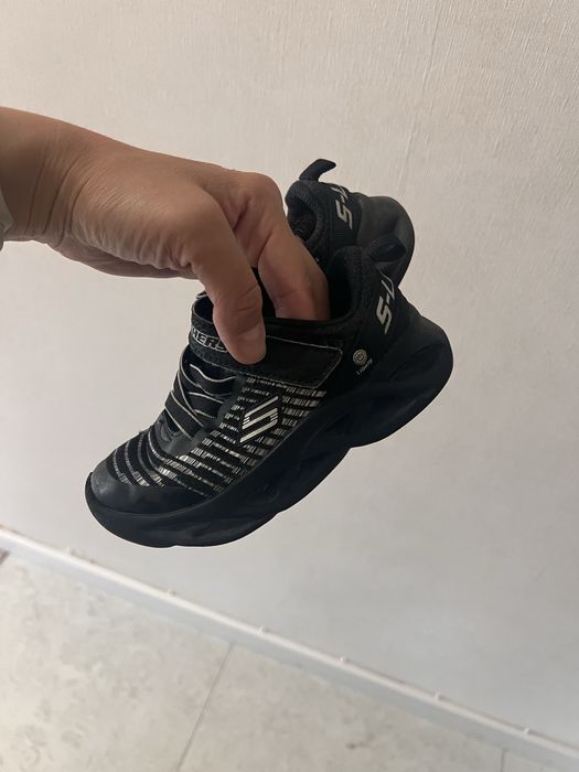 детские кросовки Skechers