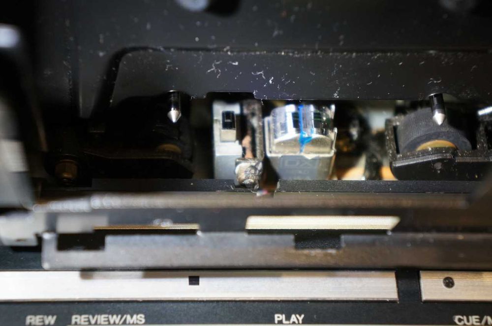 Aiwa AD-F660 касетен дек