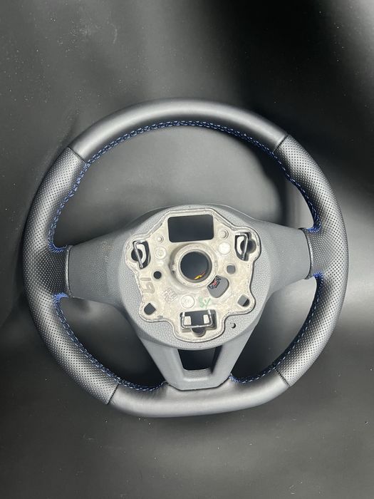 Волан VW Golf 8 / Голф 8