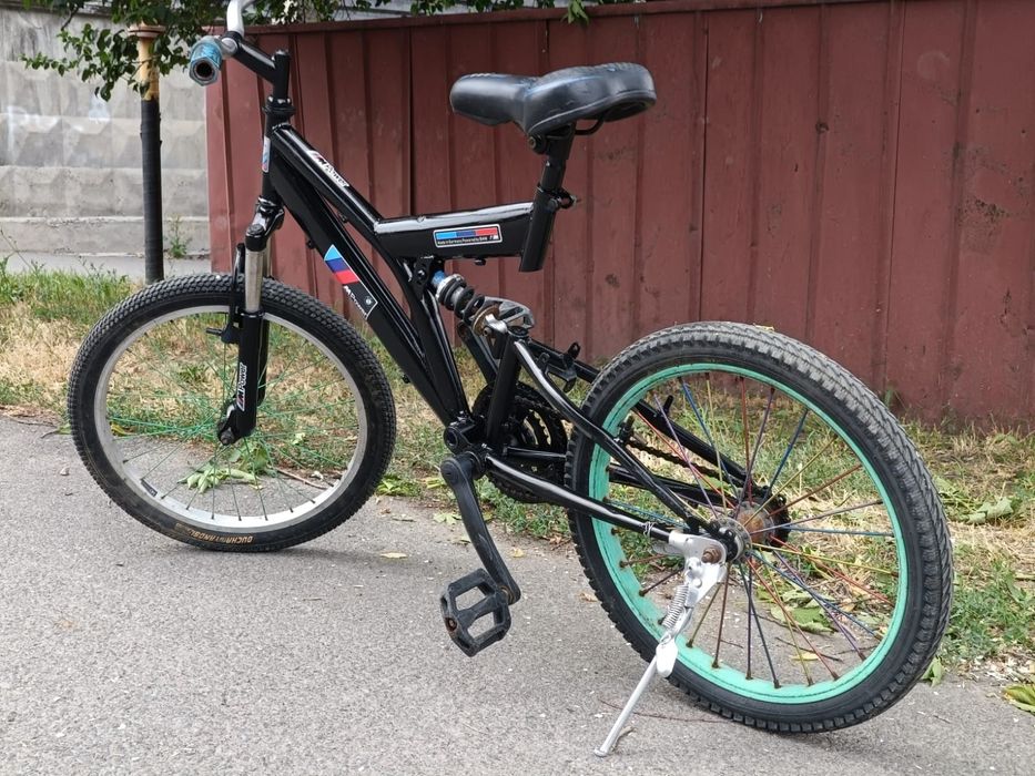 велосипед чёрный