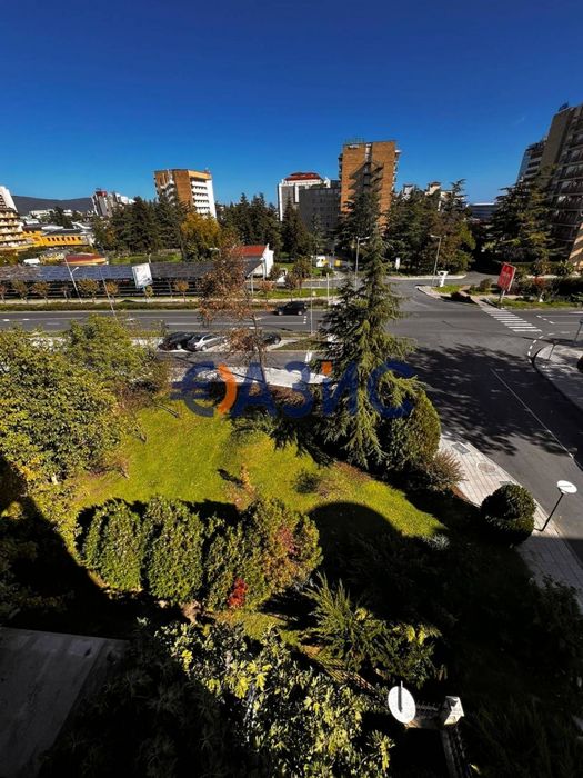 Продава се Тристаен апартамент в к.к. Слънчев бряг - 84 кв.м за 1584 €/кв.м - Снимка #7