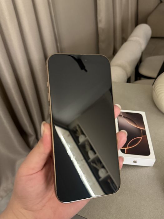 продам айфон 16 про макс, 256гб