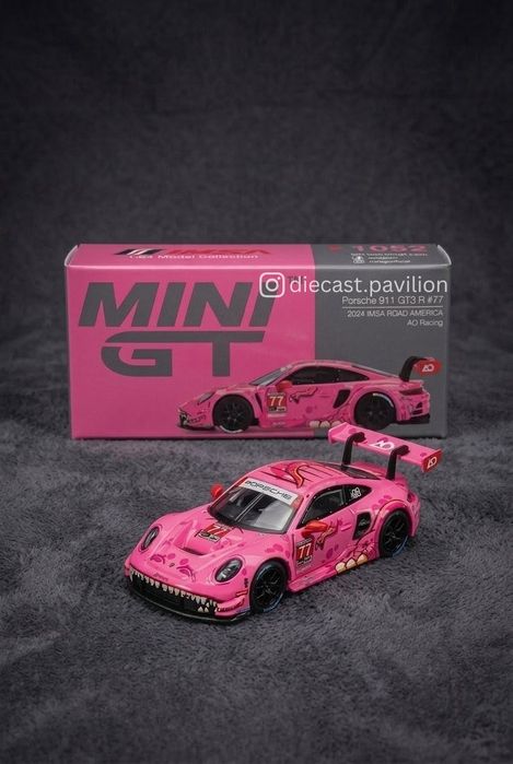 Mini GT - Porsche 911 GT3 R - Roxy