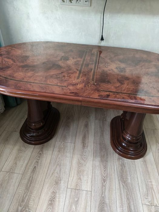 Мебель, кровать, стол