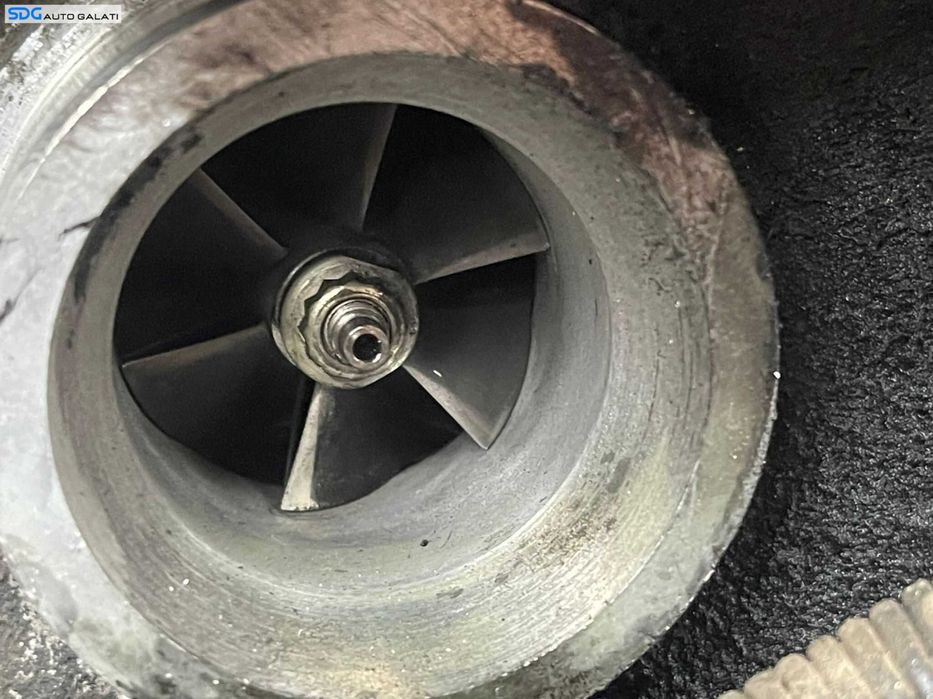 Turbo Turbina Turbosuflanta Mercedes W203 Clasa C Class C200 C220 2.2 CDI 2001 - 2007 Cod A6460960499