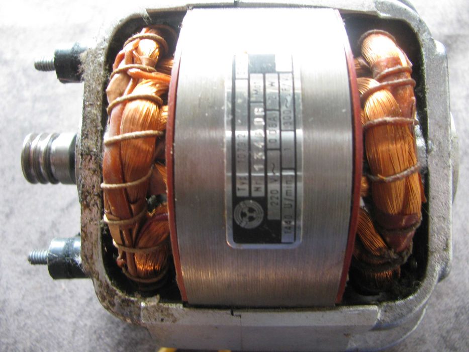 RFT BG23 - 2 Лампов Магнетофон 1961год