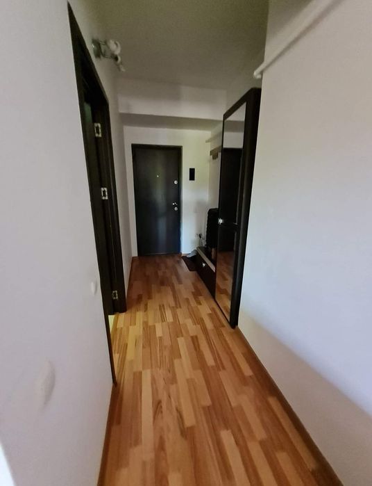 Apartament 3 camere etaj 4