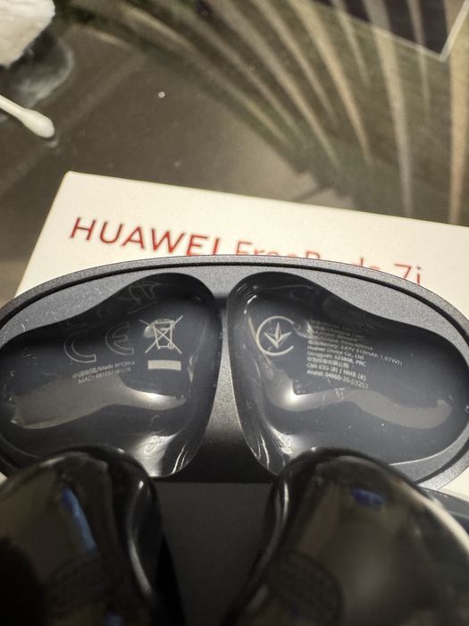 Безжични слушалки Huawei Freebuds 7i