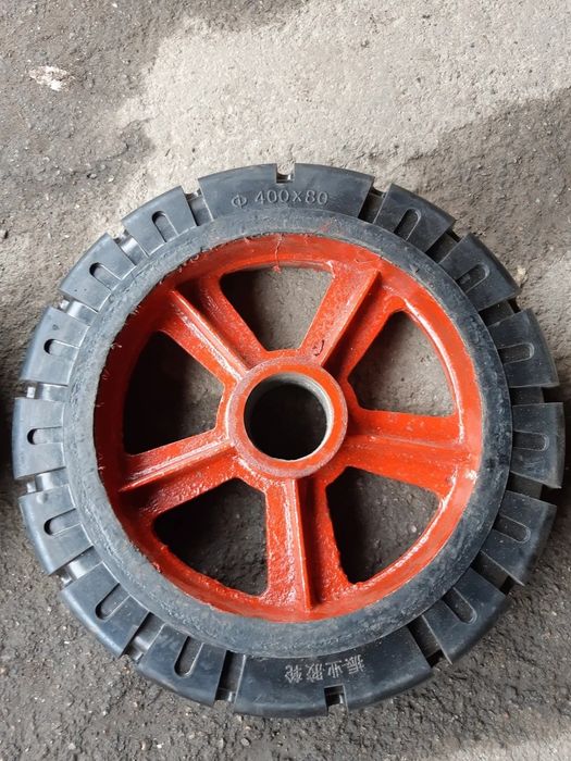 Колесо для тележек ,тележки