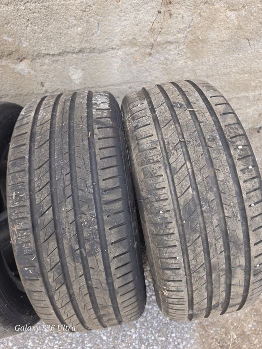 Продавам 4 броя летни гуми 255/50/19