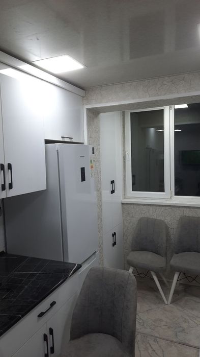 2 xonali luks kvartira ijaraga beriladi, arenda Mikrarayon
