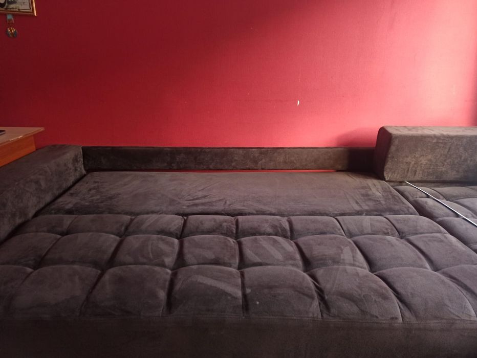 Продам большой диван