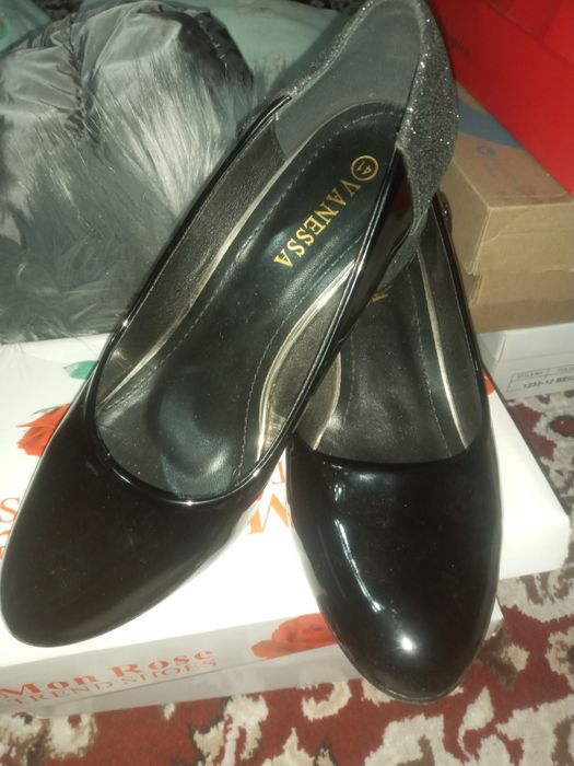 Skromniy qora tufli razmer 41