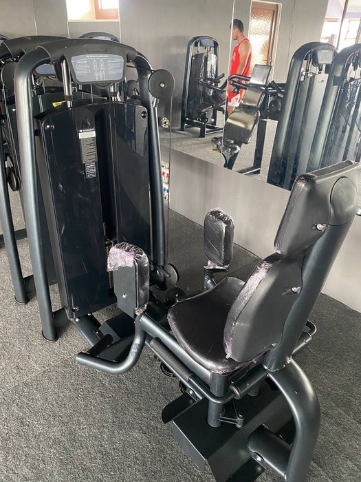 Тренажеры для зал фул комплект новий