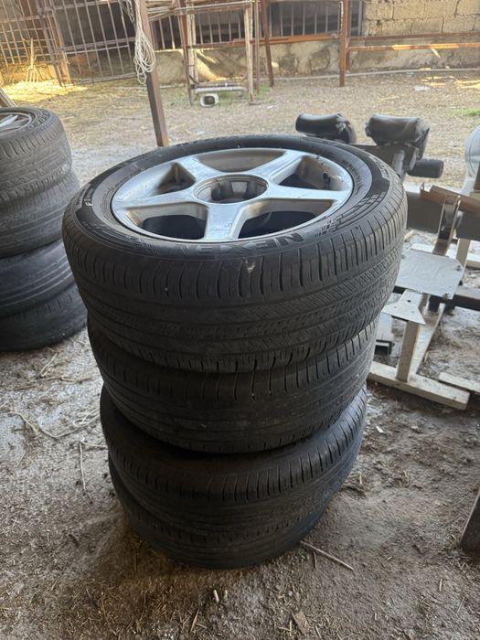 Таёта диски r17 225/55/17