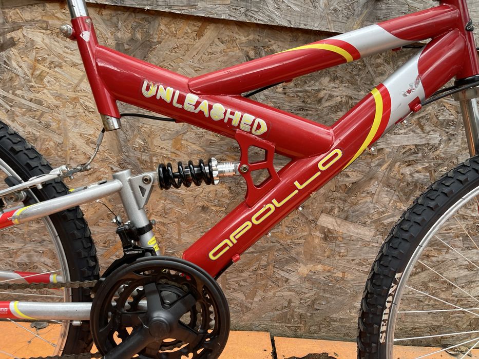Bicicleta apollo unleashed roti 26”