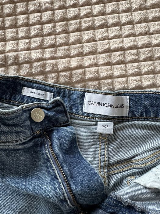 Къси дънкови панталони