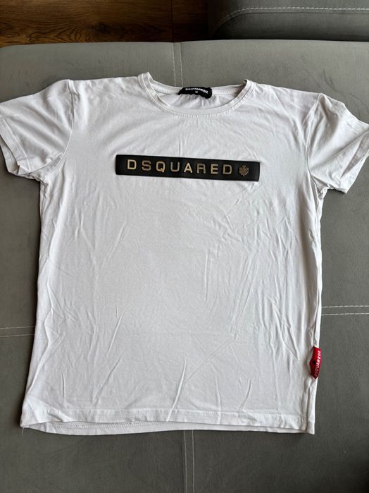 Тениски и потници