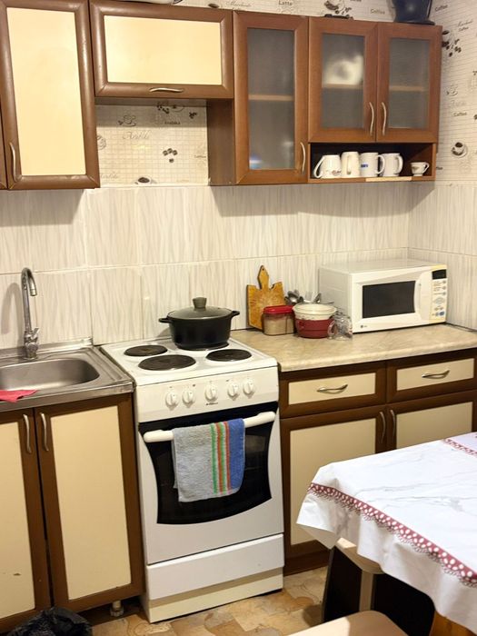 Сдам 3-комн.квартиру на 9 мкр.