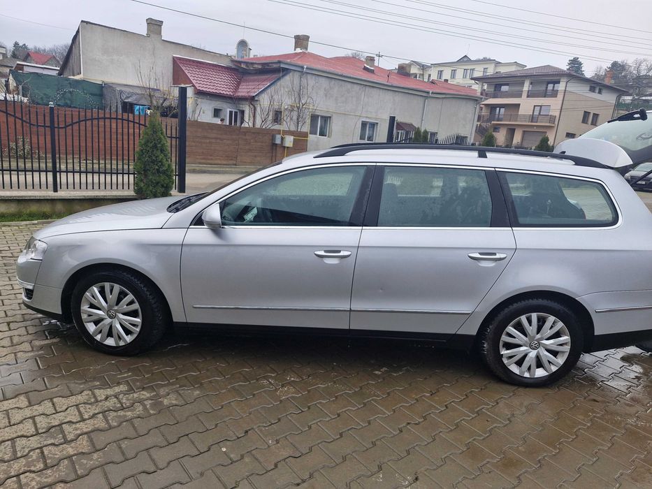 Vând Volkswagen break