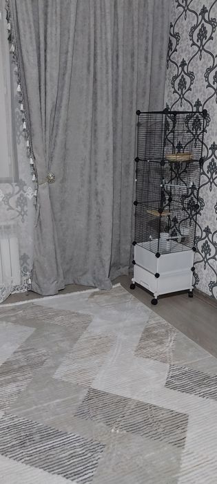 Клетка для птиц очень