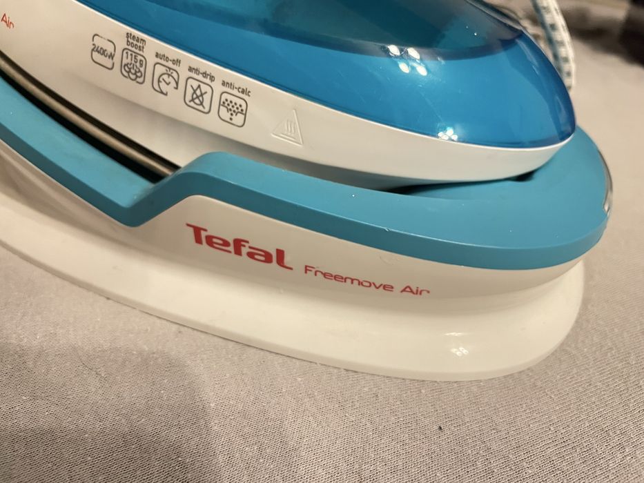 Fier de calcat tefal albastru
