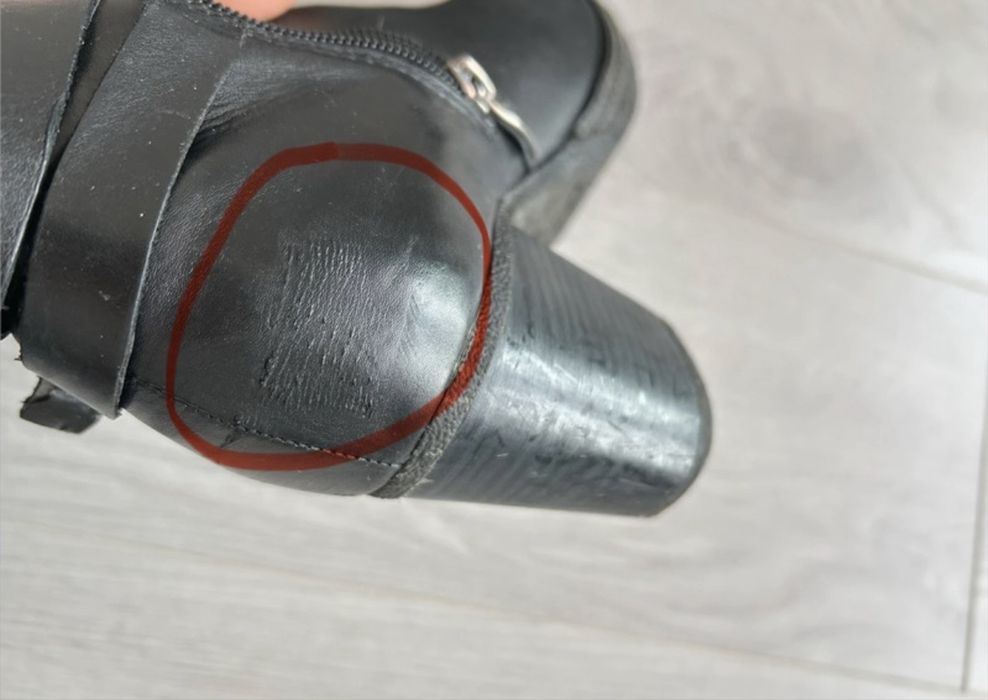 Cizme piele naturala Tamaris. 39