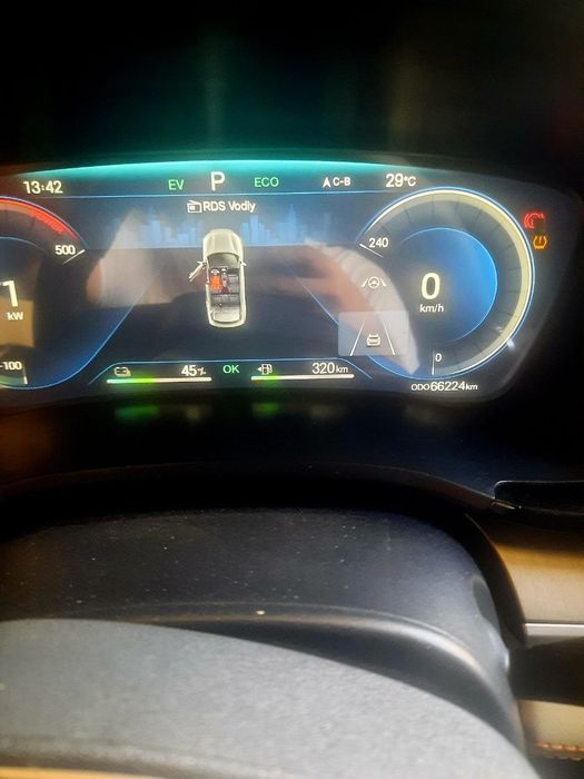 BYD Song plus гибрид